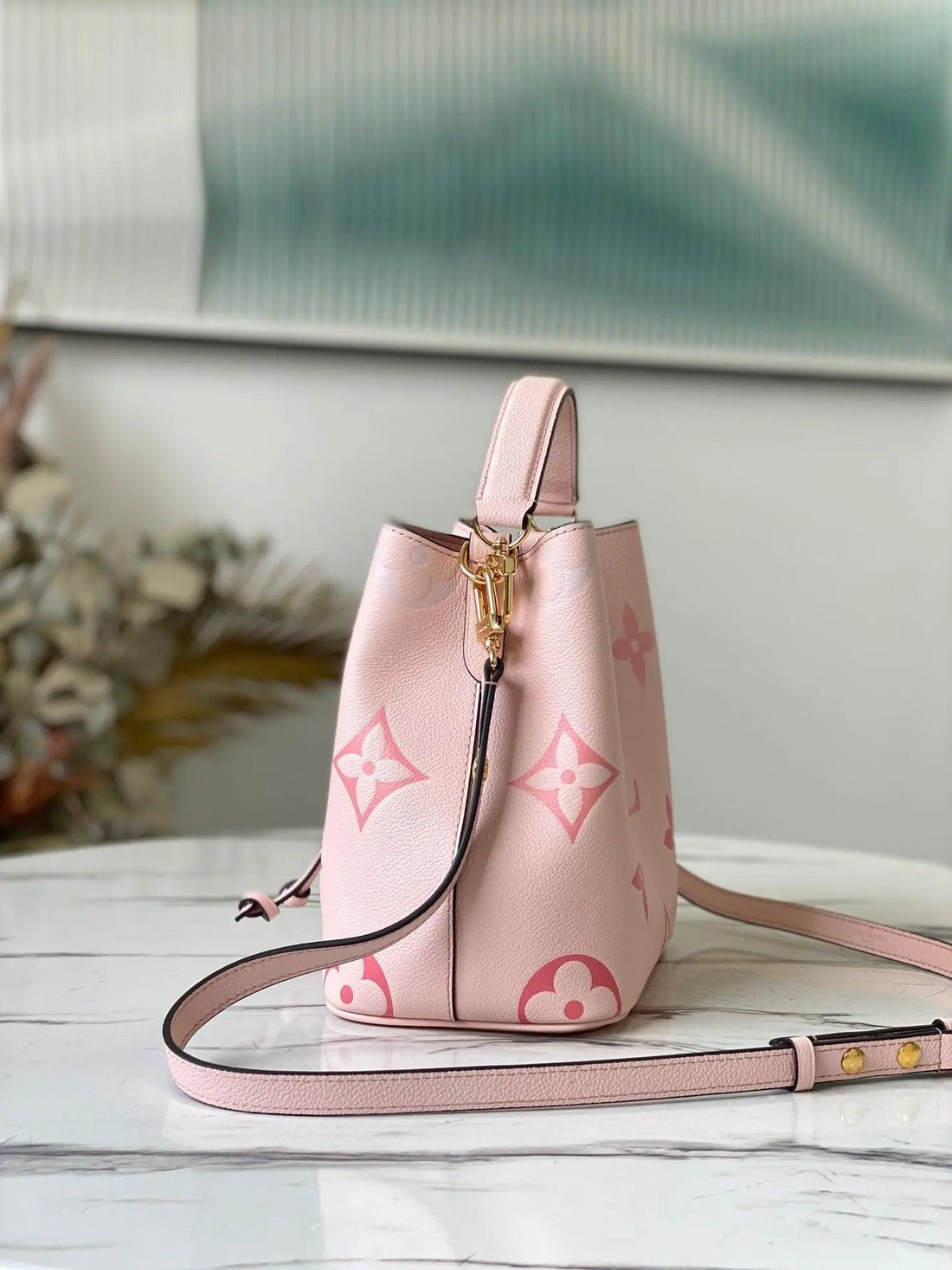 SO - New Fashion Women's Bags LUV NéoNoé Monogram Giant A035