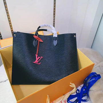 SO - New Fashion Women's Bags LUV Onthego Monogram A072