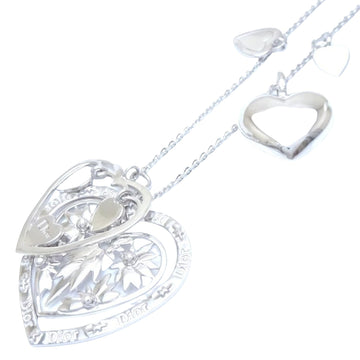 Silver Pendant Necklace in Excellent Condition