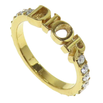 Elegant Metal Accessory with Subtle Scratch Detailing