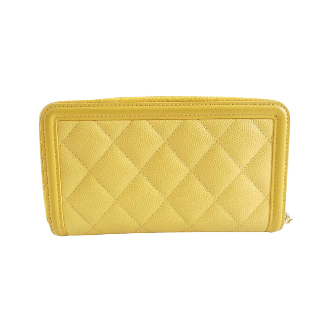 CC Filigree Leather Wallet in Good Condition