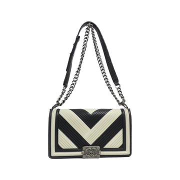 Boy Chanel Chevron Quilted Shoulder Bag