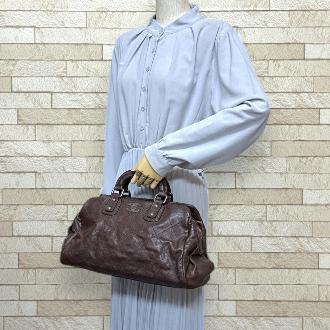 Wild Stitch Leather Handbag with Minor Wear