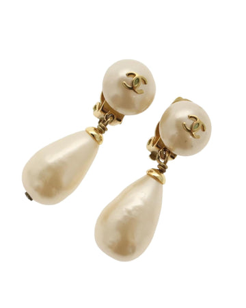Pearl Earring with Metal Detailing and Dust Bag
