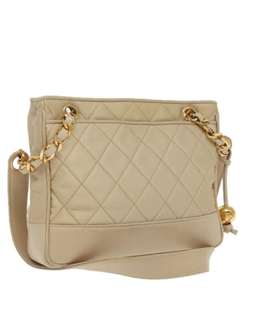 Matelasse Chain Shoulder Bag with Gold CC Detailing