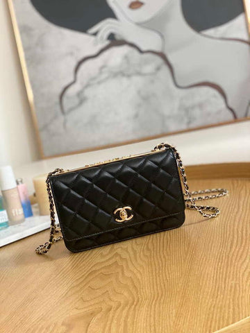 Makersluxe - Woc Chain Wallet Bag Black Gold