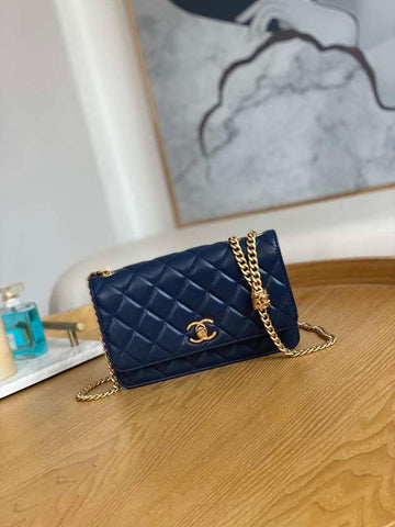 Makersluxe - Woc Chain Wallet Bag Blue