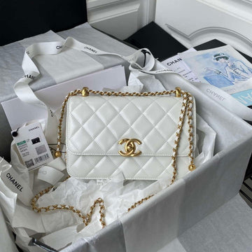 Makersluxe - Woc Wallet on Chain with Gold Charm Vintage Calfskin Bag White
