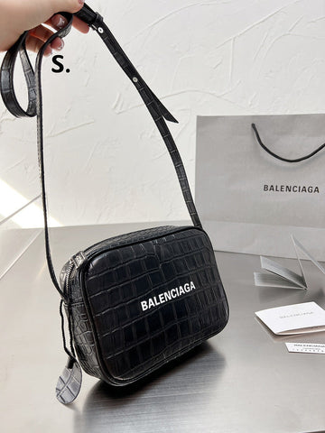 Makersluxe - BGA2 Bags - 118