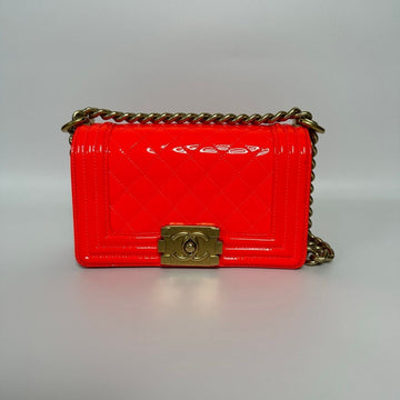 Preloved Chanel Leboy bag Patent leather Red color - NG102622