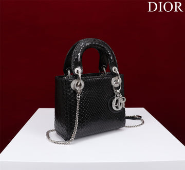 Makersluxe - Luxury Bags - DIR - 190