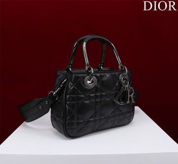 Makersluxe - Luxury Bags - DIR - 242