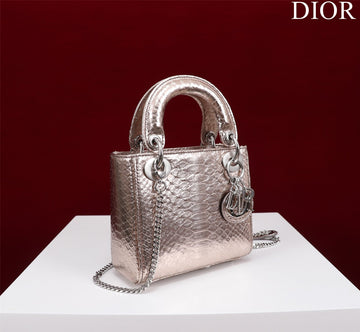Makersluxe - Luxury Bags - DIR - 202