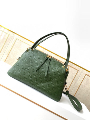 Makersluxes - Latest - 1804