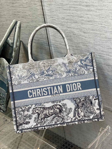 Makersluxe - DOR Women Bags - 214