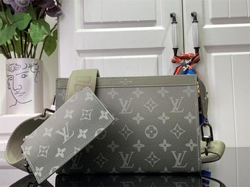 Makersluxe LV OnTheGo Monogram M81124