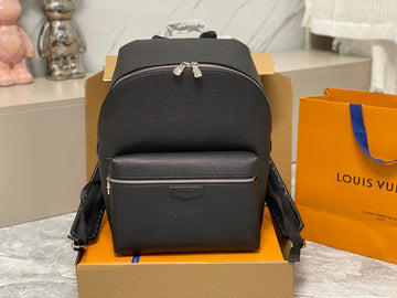 makersluxe - LOV Bags - 1093