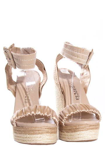 Pedro Garcia Beige Wedge SZ 40