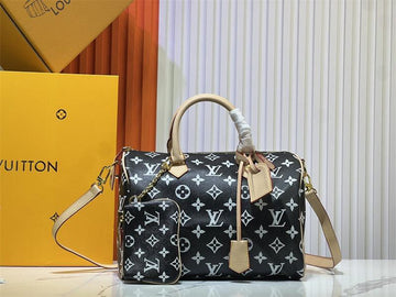 Makerluxe LV Monogram M24422