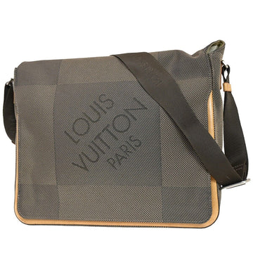 Louis Vuitton Messenger  Canvas Shoulder Bag ()