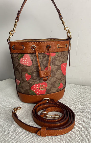 Makersluxe CAH Bags - 343