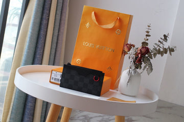 Makersluxe - LOV Wallets - 304