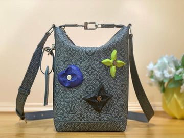 BFWD - LOV Bags - 1806