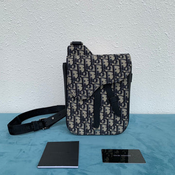 Makersluxe - DOR Women Bags - 654