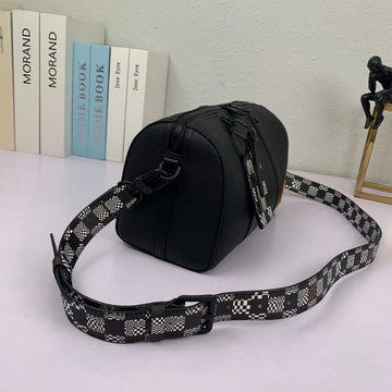 Makersluxe - LOV Men Bags - 231
