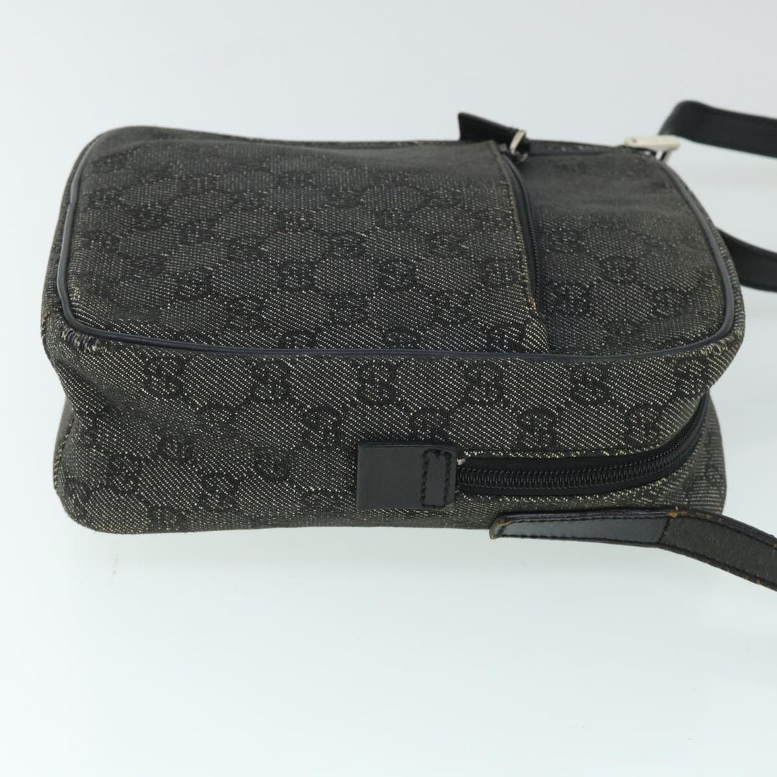 GUCCI GG Canvas Shoulder Bag Black 03136 ac2200