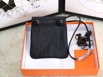 Makersluxe - HMS Bags - 1791