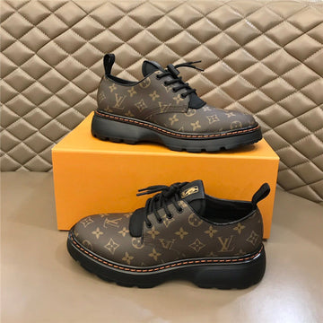 MLB - LOV Shoes - 684