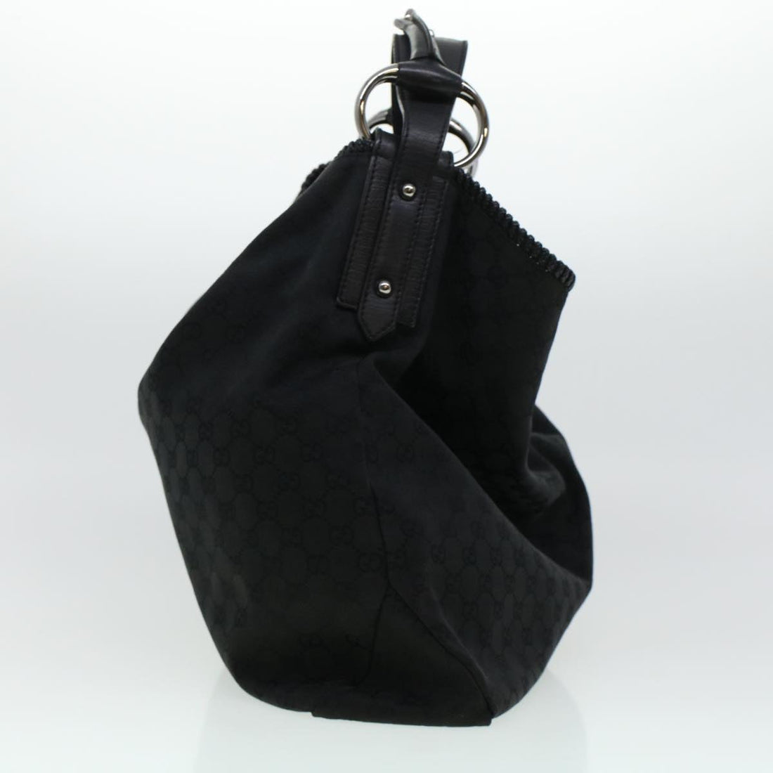 GUCCI GG Canvas Shoulder Bag Black 114900 am4367