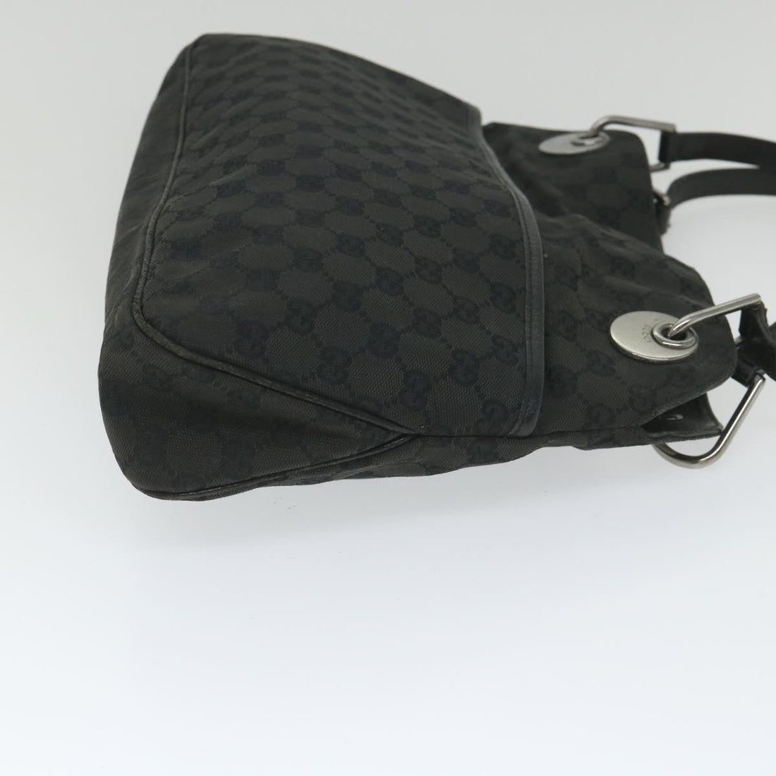 GUCCI GG Canvas Shoulder Bag Black 1210232 am5135