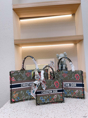Makersluxe - DOR2 Bags - 110