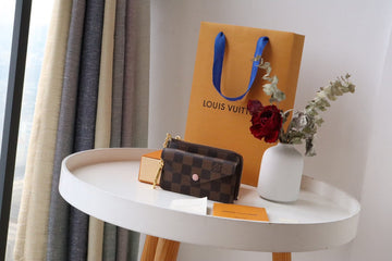 Makersluxe - LOV Wallets - 692