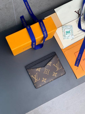 BFWD - LOV Bags - 1631