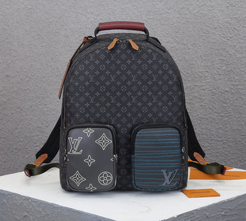 LOV - Makersluxes - 2533