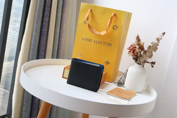 Makersluxe - LOV Wallets - 277
