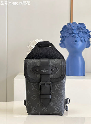 Makersluxe Lu-Vi bags - 3380