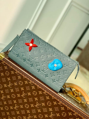 Makersluxe LOV Wallets - 477