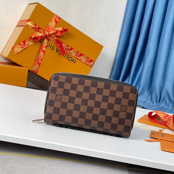 Makersluxe - LOV Wallets - 248