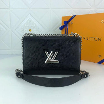 Makersluxe - Twist Handbag With Chain Black