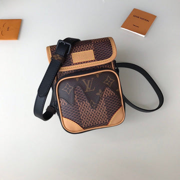 Makersluxe - LOV Men Bags - 217