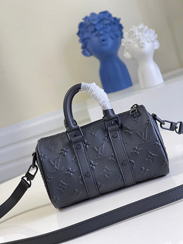 Makersluxe Lu-Vi bags - 3172