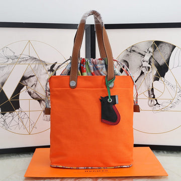 Makersluxe - HMS Bags - 1775