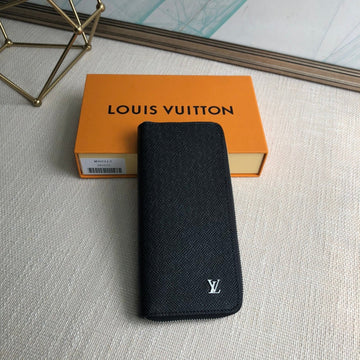 Makersluxe - LOV Wallets - 564