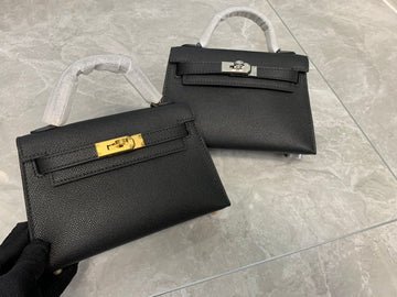 Makersluxe - HMS Bags - 1950