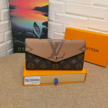 Makersluxe - Reverse Monogram Giant Sarah Wallet