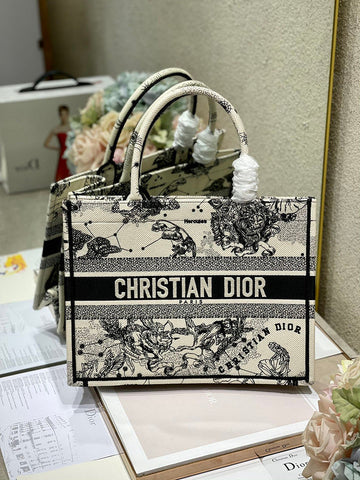 Makersluxe - DOR Women Bags - 525